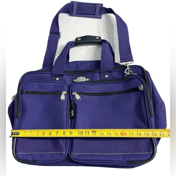 Ricardo BEVERLY HILLS Purple Travel Bag Carry On Crossbody Luggage Perfect Condi - Picture 5 of 14